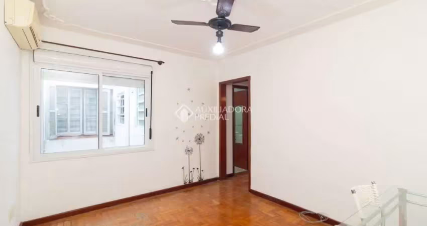 Apartamento com 2 quartos para alugar na Rua Vinte de Setembro, 437, Azenha, Porto Alegre