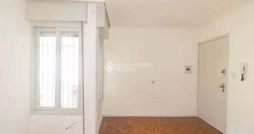 Apartamento com 2 quartos para alugar na Rua Dezessete de Junho, 733, Menino Deus, Porto Alegre