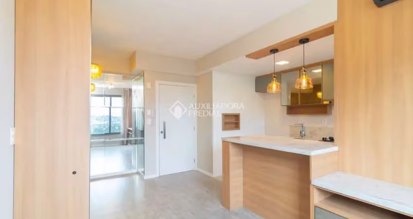 Apartamento com 2 quartos para alugar na Rua Doutor Armando Barbedo, 505, Tristeza, Porto Alegre