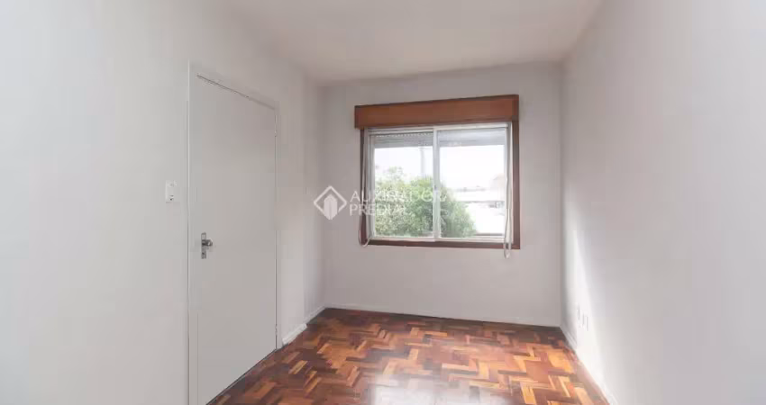 Apartamento com 3 quartos para alugar na Rua Gomes de Freitas, 135, Jardim Itu Sabará, Porto Alegre