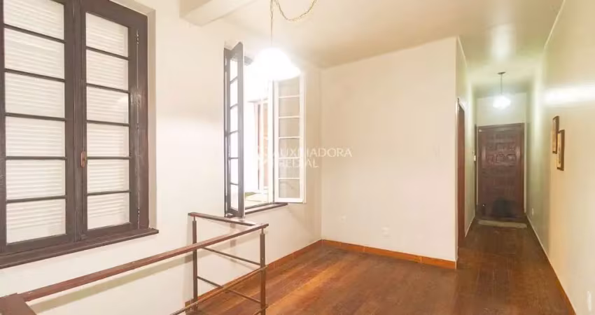 Apartamento com 3 quartos para alugar na Rua Gonçalo de Carvalho, 76, Floresta, Porto Alegre