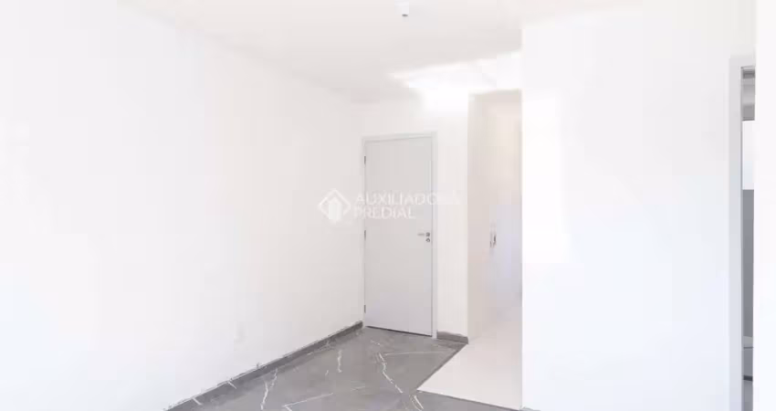 Apartamento com 2 quartos para alugar na Rua Cruzeiro do Sul, 2077, Santa Tereza, Porto Alegre