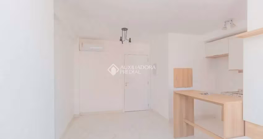 Apartamento com 3 quartos para alugar na Avenida Francisco Trein, 116, Cristo Redentor, Porto Alegre