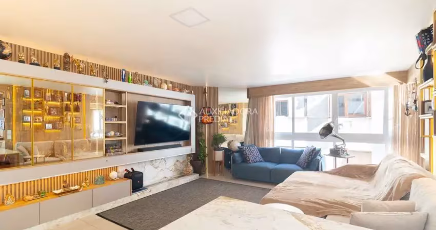 Apartamento com 3 quartos para alugar na Avenida Icaraí, 95, Cristal, Porto Alegre