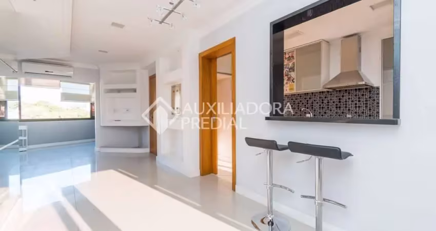 Apartamento com 3 quartos para alugar na Rua Luiz Cosme, 333, Passo da Areia, Porto Alegre