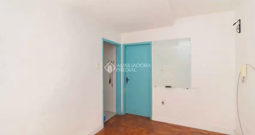 Apartamento com 1 quarto para alugar na Rua Teixeira de Freitas, 647, Santo Antônio, Porto Alegre
