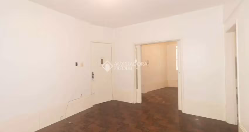 Apartamento com 3 quartos para alugar na Rua General Neto, 435, Floresta, Porto Alegre