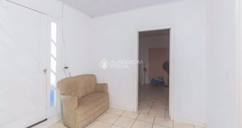 Casa em condomínio fechado com 3 quartos para alugar na Rua dos Maias, 500, Rubem Berta, Porto Alegre