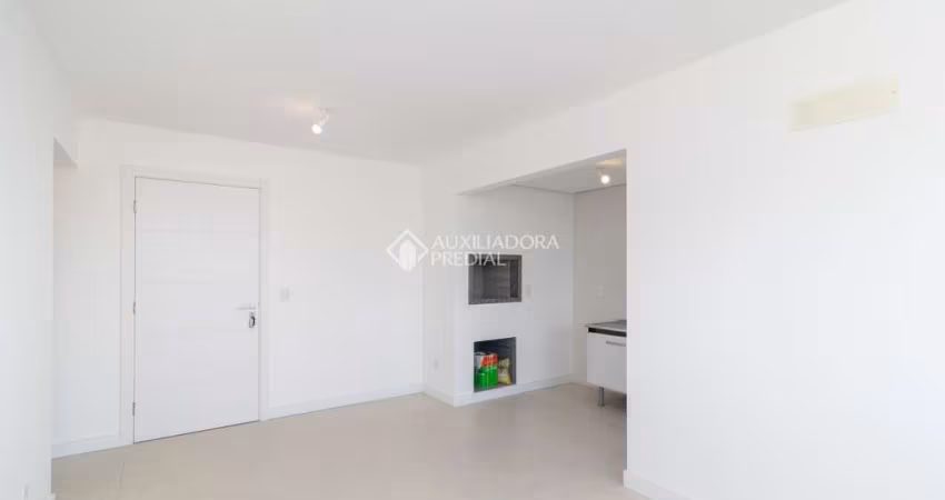 Apartamento com 2 quartos para alugar na Rua Joaquim Cruz, 300, Santo Antônio, Porto Alegre