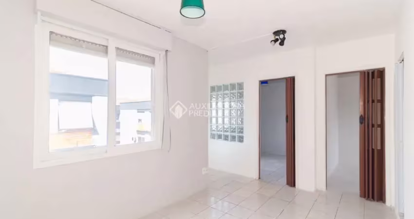 Apartamento com 2 quartos para alugar na Avenida Capivari, 433, Cristal, Porto Alegre