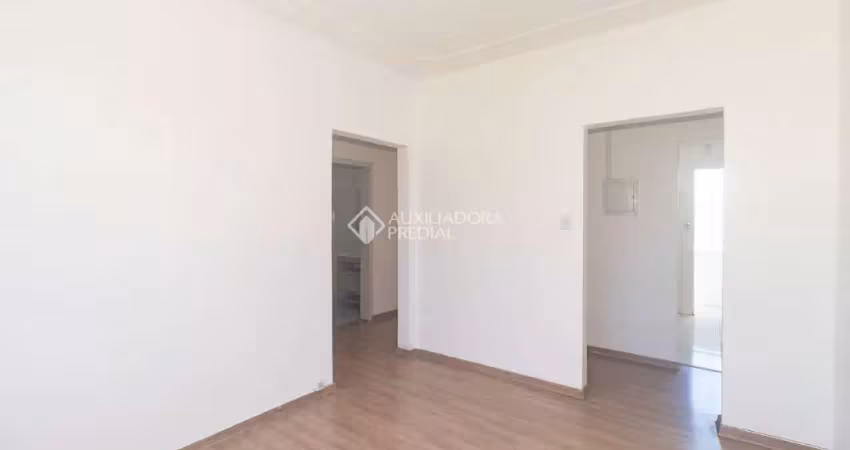 Apartamento com 2 quartos para alugar na Rua Comendador Azevedo, 545, Floresta, Porto Alegre
