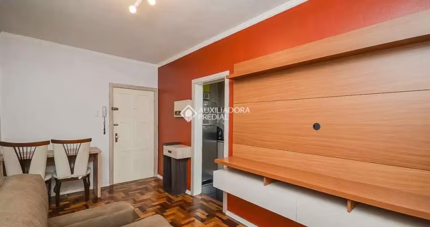Apartamento com 2 quartos para alugar na Avenida Professor Oscar Pereira, 1220, Azenha, Porto Alegre