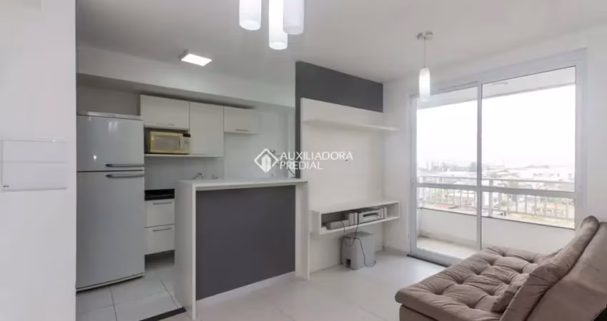 Apartamento com 2 quartos para alugar na Rua Airton Ferreira da Silva, 295, Farrapos, Porto Alegre