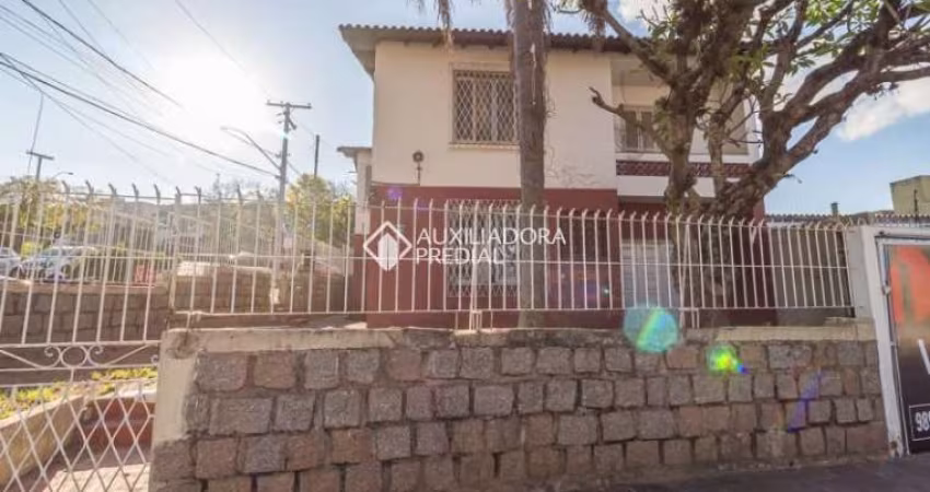 Casa comercial para alugar na Rua Coronel Aparício Borges, 2588, Glória, Porto Alegre