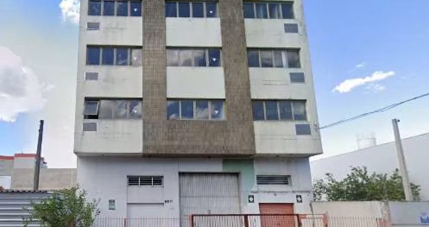 Prédio para alugar na Rua Dezoito de Novembro, 432, Navegantes, Porto Alegre