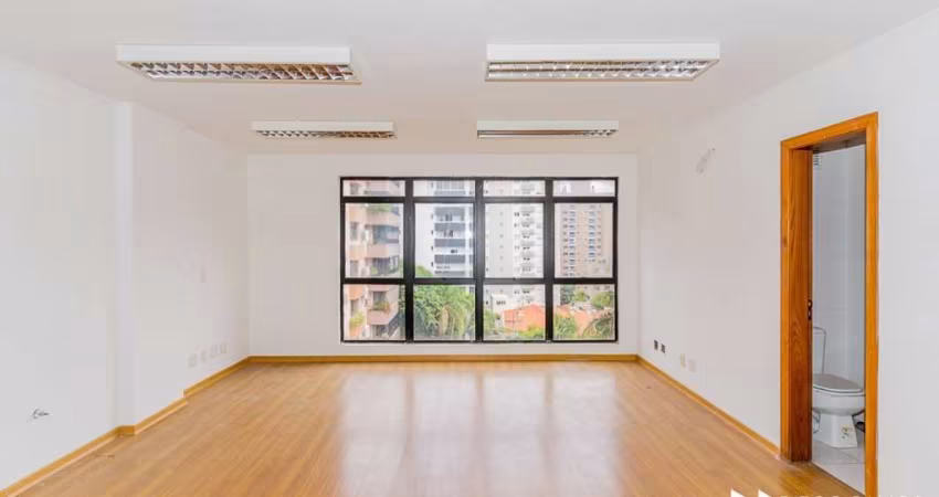 Sala comercial para alugar na Avenida Carlos Gomes, 1859, Petrópolis, Porto Alegre