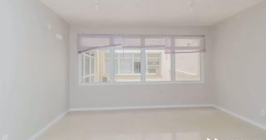 Sala comercial para alugar na Avenida Alegrete, 422, Petrópolis, Porto Alegre