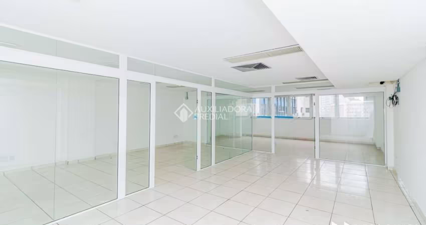 Sala comercial para alugar na Rua dos Andradas, 1248, Centro Histórico, Porto Alegre
