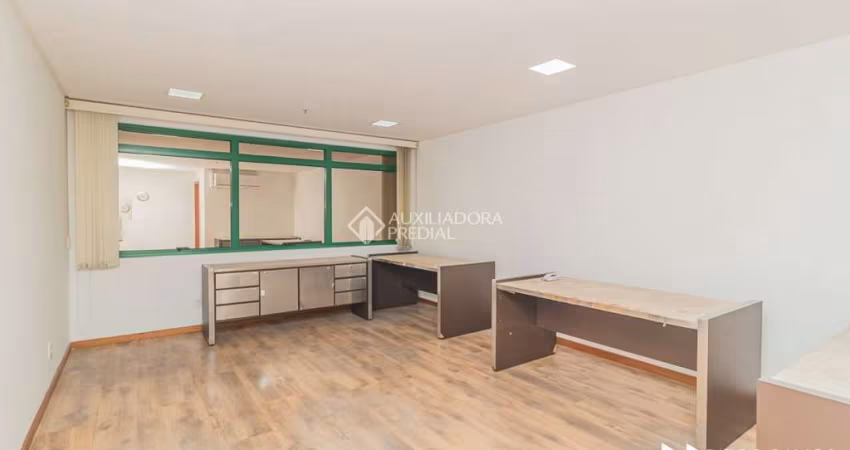 Sala comercial para alugar na Rua Riachuelo, 1038, Centro Histórico, Porto Alegre