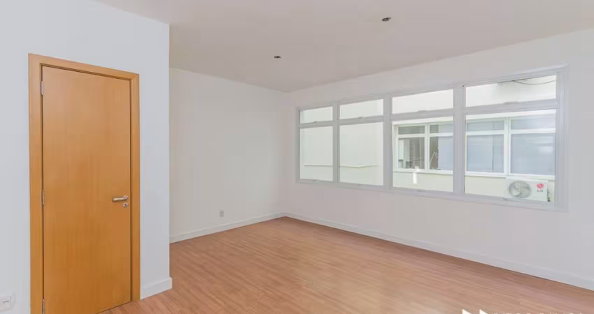Sala comercial para alugar na Avenida Alegrete, 422, Petrópolis, Porto Alegre