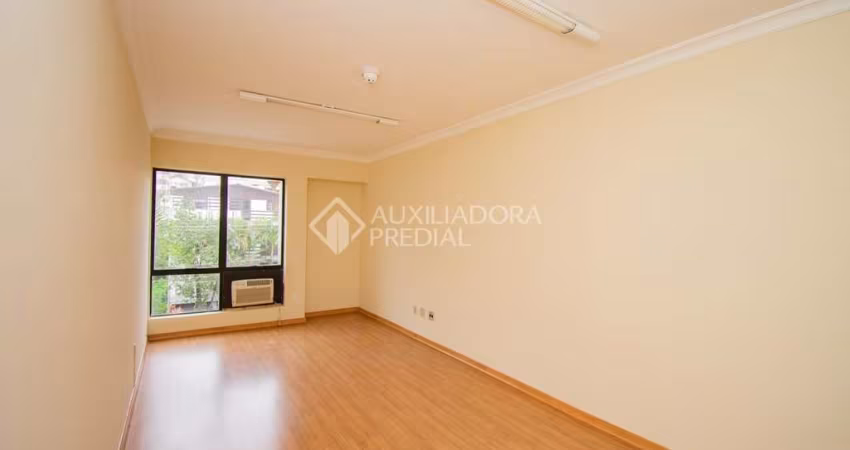 Sala comercial para alugar na Avenida Montenegro, 186, Petrópolis, Porto Alegre