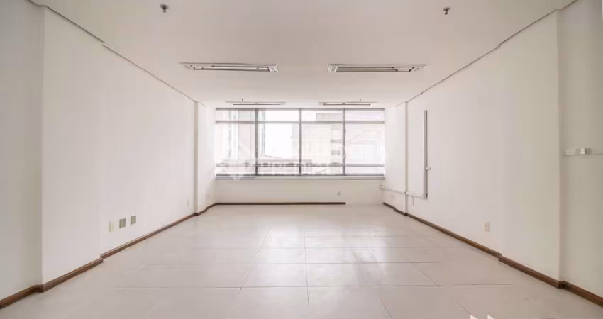 Sala comercial para alugar na Rua Ernesto da Fontoura, 1479, São Geraldo, Porto Alegre