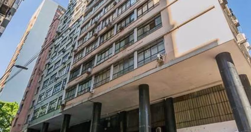 Sala comercial para alugar na Rua Vigário José Inácio, 547, Centro Histórico, Porto Alegre