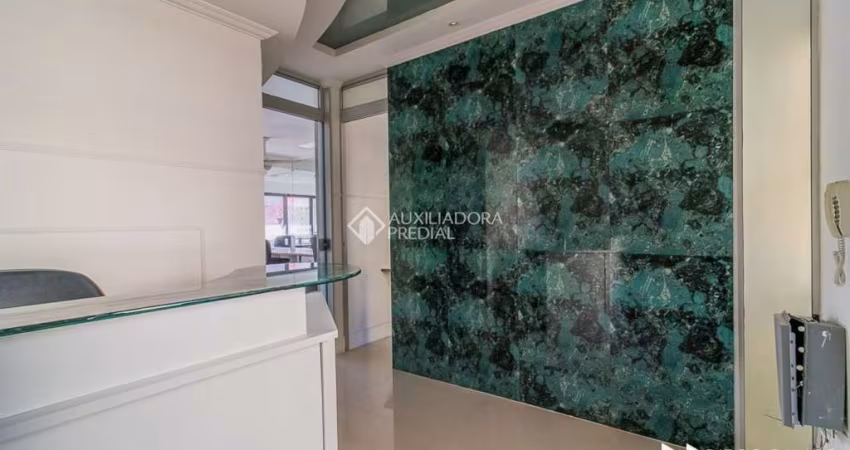 Sala comercial para alugar na Rua Felipe Neri, 447, Auxiliadora, Porto Alegre