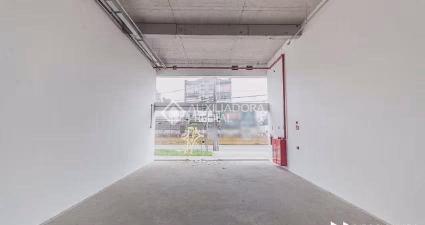 Ponto comercial para alugar na Avenida Assis Brasil, 319, Passo da Areia, Porto Alegre