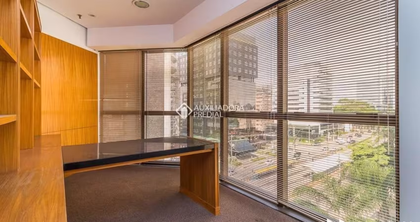 Sala comercial para alugar na Avenida Carlos Gomes, 281, Auxiliadora, Porto Alegre