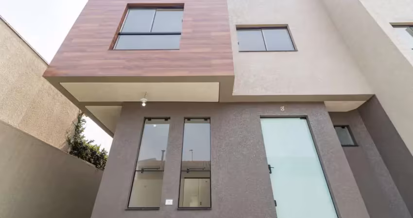 Casa em condomínio fechado com 3 quartos à venda na Rua Luiz Gallieri, 249, Uberaba, Curitiba