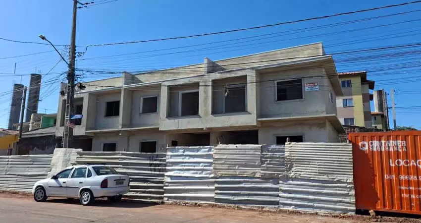 Casa com 3 quartos à venda na Rua Cézar Constante Schiavon, 475, Sítio Cercado, Curitiba