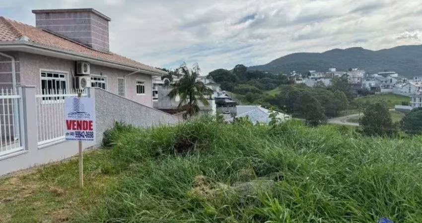 Terreno à venda na Rua das Macieiras, Pedra Branca, Palhoça
