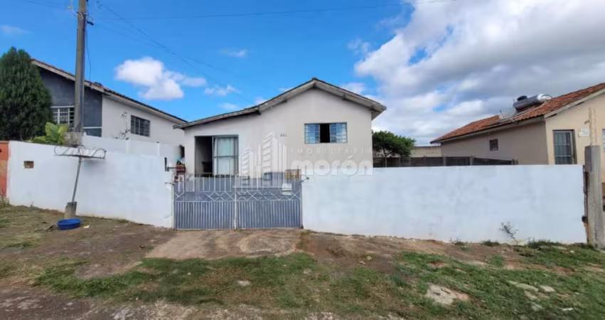 CASA Á VENDA NO NEVES