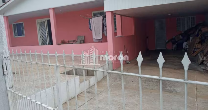 CASA À VENDA NO ESTRELA