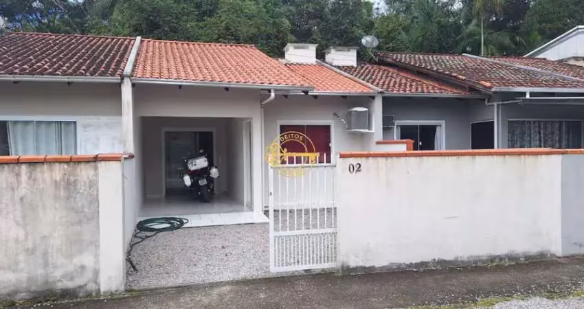 Casa residencial à venda em gaspar, poço grande - mobiliada e usada