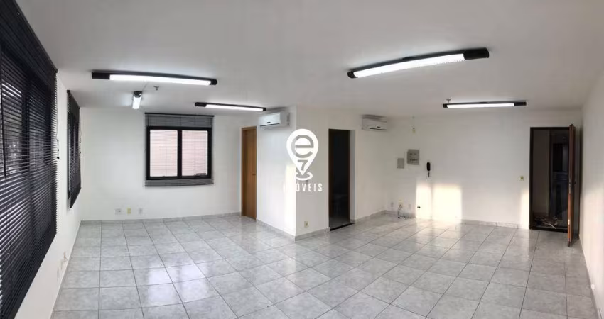 CONJUNTO COMERCIAL NA SAÚDE COM 2 VAGAS PARA VENDA!