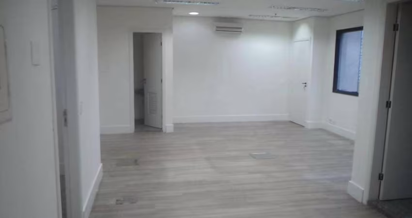 Conjunto à venda, 1 vaga, Vila Olímpia - São Paulo/SP