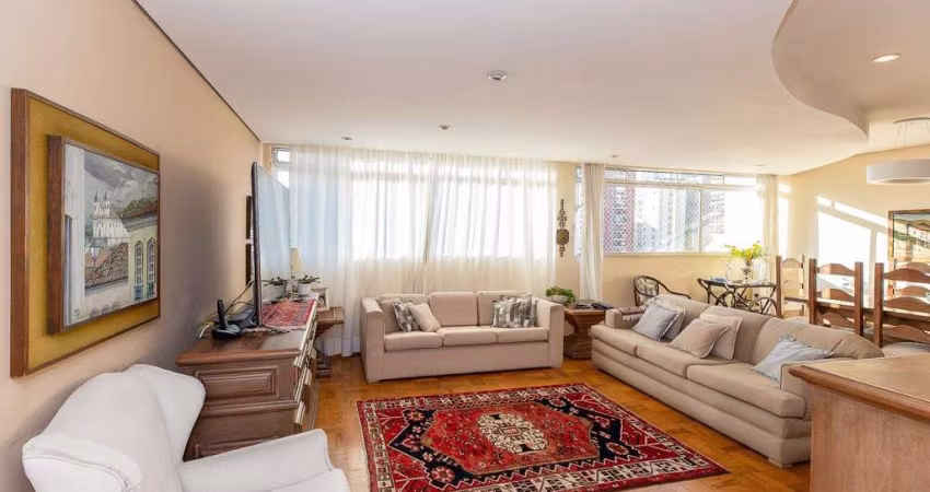 Apartamento à venda, 2 quartos, 1 suíte, Itaim Bibi - São Paulo/SP