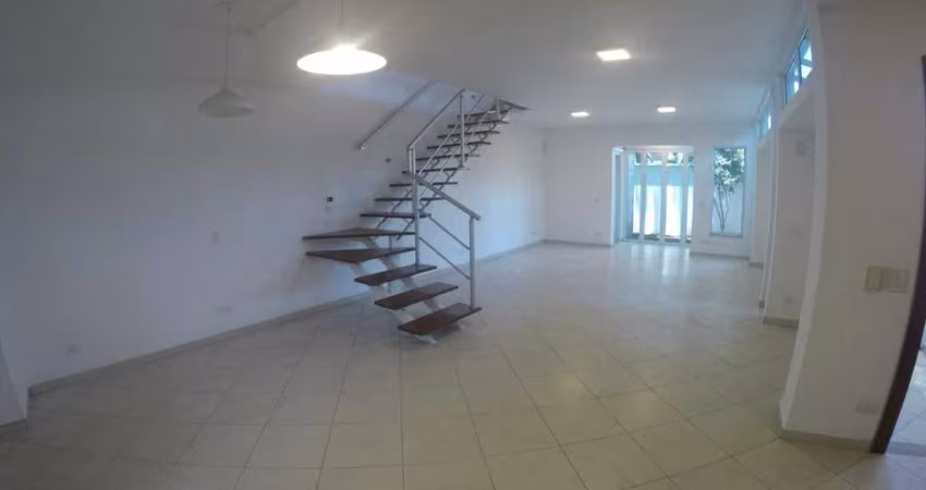 Sobrado à venda, 4 quartos, 3 suítes, Indianópolis - São Paulo/SP