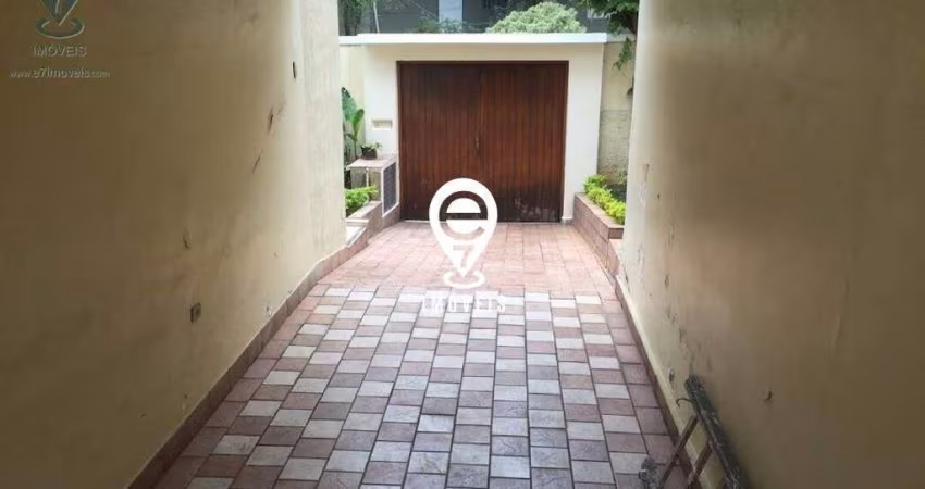 Casa à venda, 3 quartos, 2 vagas, Campo Belo - São Paulo/SP