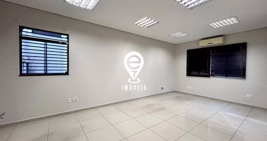 Sobrado Comercial próximo ao Metrô com 175 m², 6 salas, 3 vagas - Vila da Saúde / SP