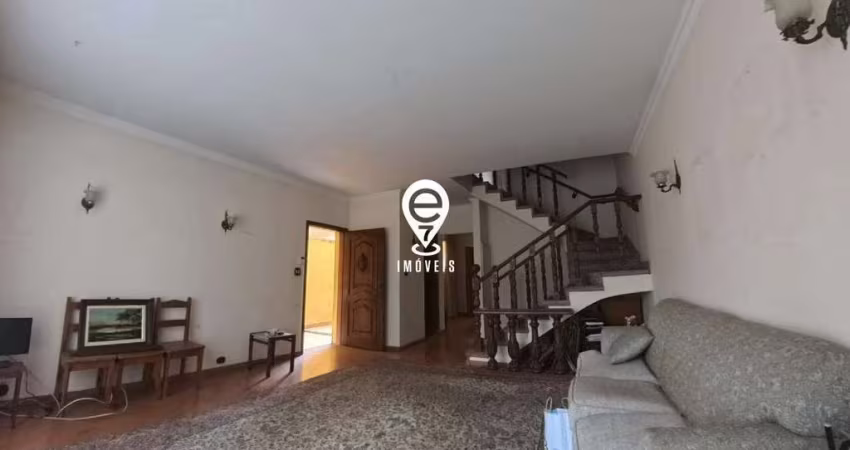 Sobrado 3 domitórios 5 vagas com edícula - Ipiranga