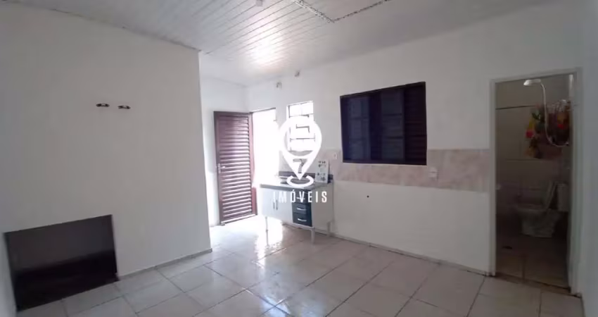 EXCELENTE KITNET NA VILA GUMERCINDO !