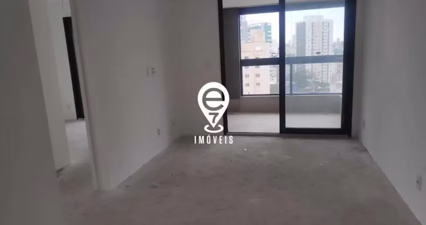 Vende excelente apartamento de 02 dormitório no ipiranga com vaga livre e fixa