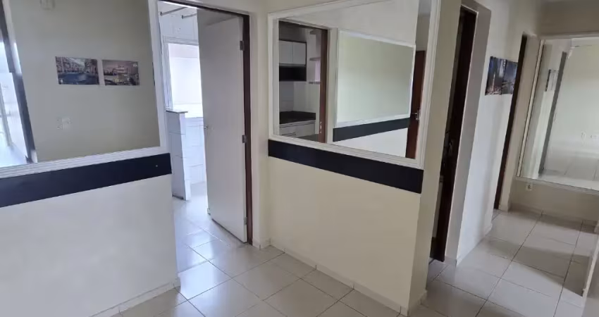 Apartamento com 3 quartos para alugar na Avenida Max Teixeira, 116p, Colônia Santo Antônio, Manaus
