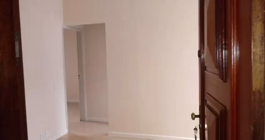 Apartamento em casa de vila para aluguel com 31 m² com 1 quarto em Vila Isabel - Rio de Janeiro - RJ
