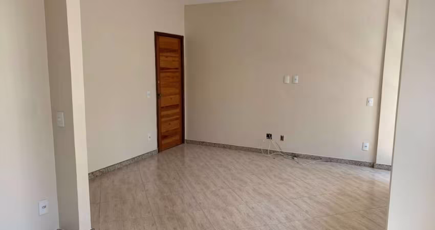 Apartamento com 3 dormitórios à venda, 81 m² por R$ 470.000 - Vila Valqueire - Rio de Janeiro/RJ