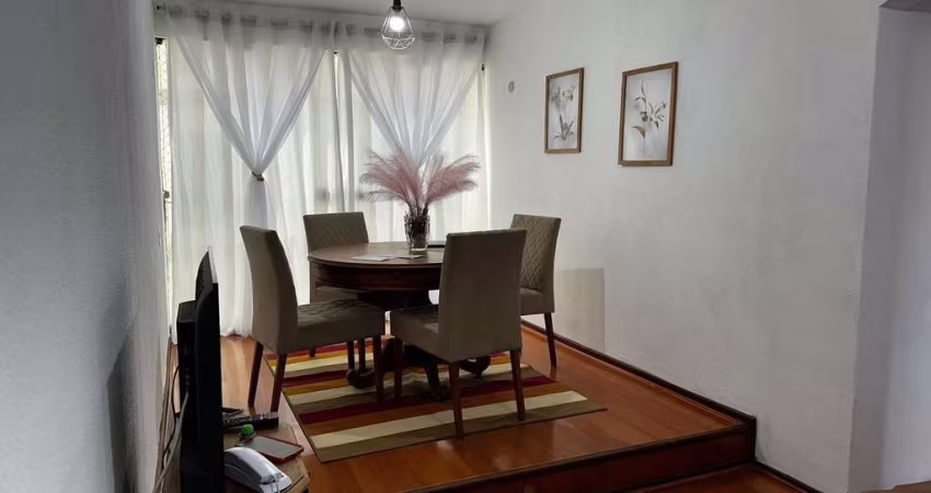 Apartamento com 2 dormitórios à venda, 54 m² por R$ 220.000 - Vila Valqueire - Rio de Janeiro/RJ
