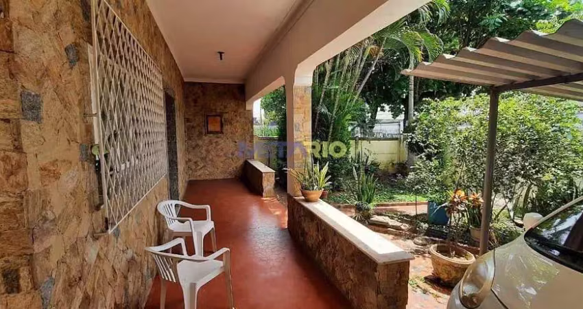 Casa com 3 dormitórios à venda, 140 m² por r$ 650.000 - vila valqueire - rio de janeiro/rj